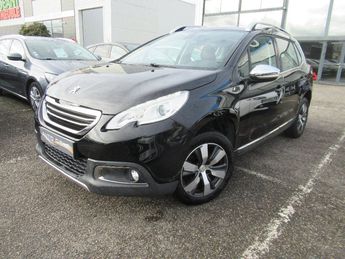  Voir détails -Peugeot 2008 1.2 PureTech 110ch SetS EAT6 Allure à Aubire (63)