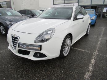  Voir détails -Alfa romeo Giulietta 2.0 JTDm 170 ch SetS Exclusive TCT à Aubire (63)