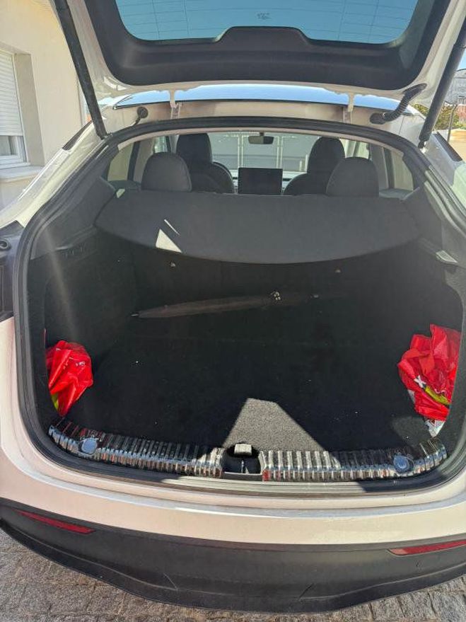 Tesla Model Y Propulsion Blanc Verni de 2023