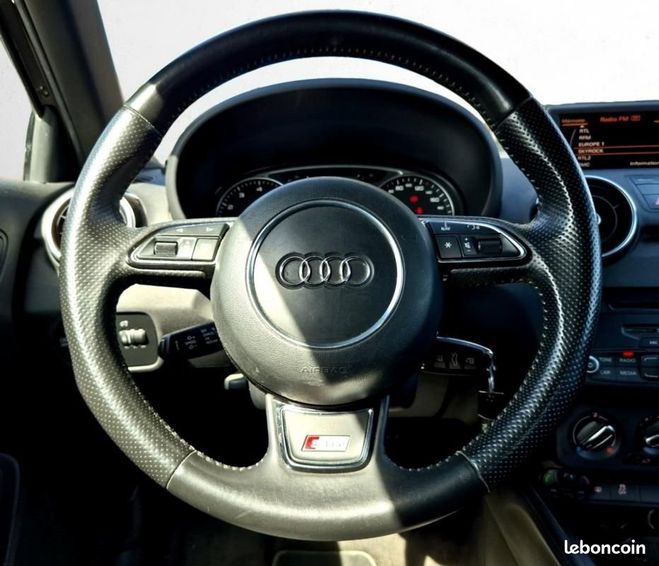 Audi A1 S-LINE 1.4L TSFI 122CH Marron de 2011