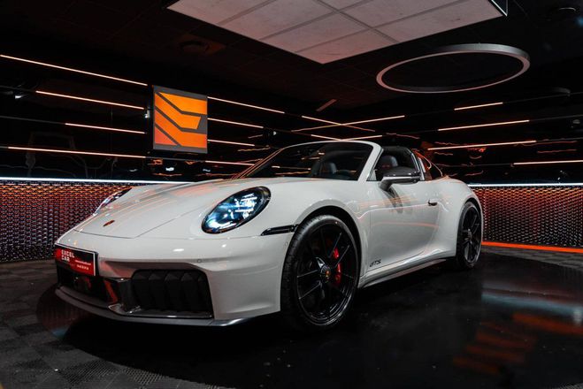 Porsche 911 992.2 TARGA 4 GTS PDK Craie de 2025