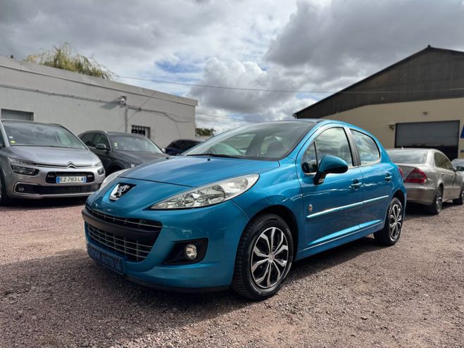 Peugeot 207 1.6 HDi 92ch Urban Move FAP Bleu de 2012