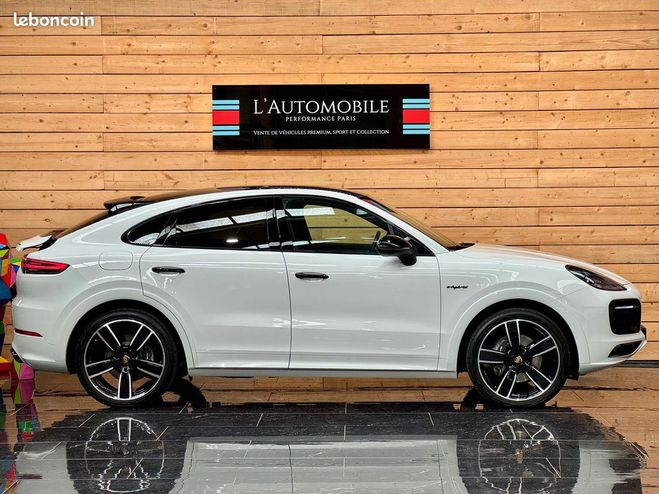 Porsche Cayenne COUPE E-HYBRID 3.0 V6 462 CH PACK SportD Blanc de 2021