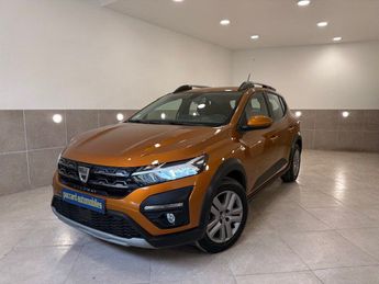  Voir détails -Dacia Sandero Stepway Confort TCE 90cv 1ERE MAIN GARAN à  La Buisse (38)