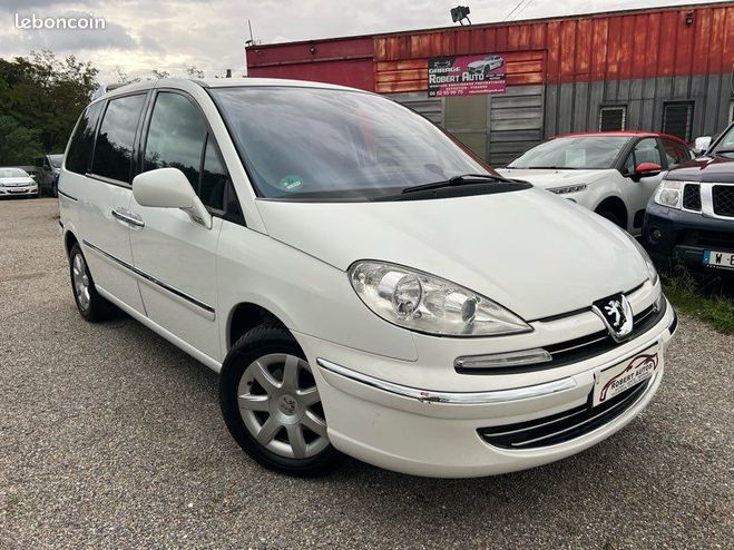 Peugeot 807 2.0 HDi 136 monospace Blanc de 2012