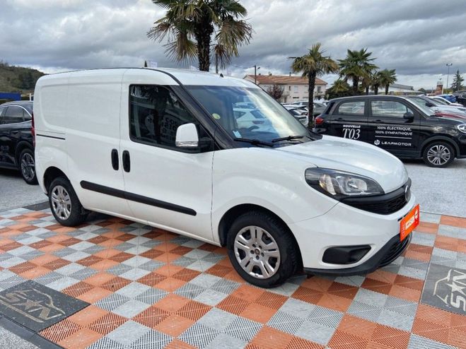 Fiat Doblo CARGO 1.6 D Multijet 105 PACK PRO 3PL Blanc de 2022