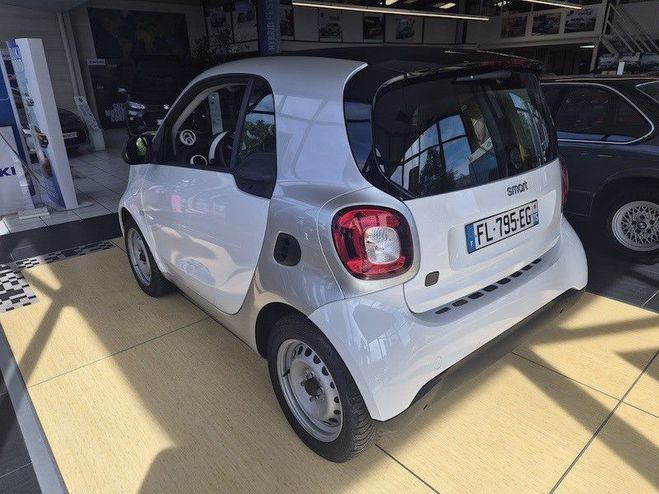 Smart Fortwo Smart Fortwo COUPE 82 CH Pure  de 2019