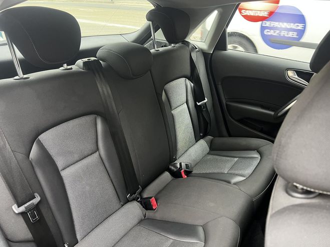 Audi A1 1.4 TFSI 122CH AMBITION S TRONIC 7 NOIR de 2014