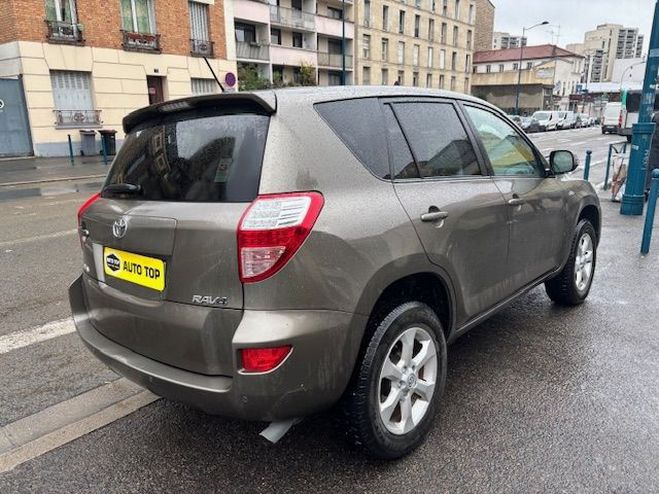 Toyota RAV 4 150 D-CAT FAP LIFE 4WD BVA MARRON de 2010