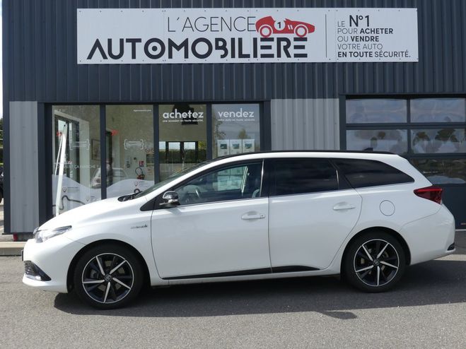 Toyota Auris Touring Sports DESIGN 1.8 VVT-i HSD 16V  Blanc de 2019