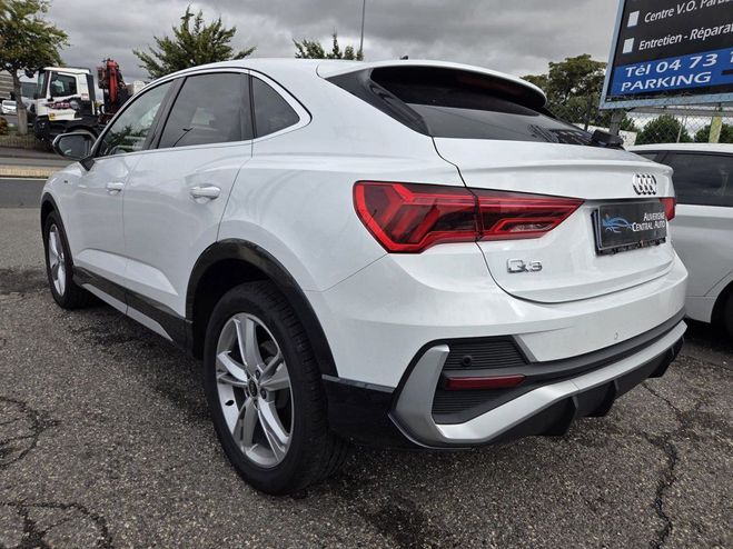 Audi Q3 Sportback 35 TDI 150CH S LINE S TRONIC 7 Blanc de 2024