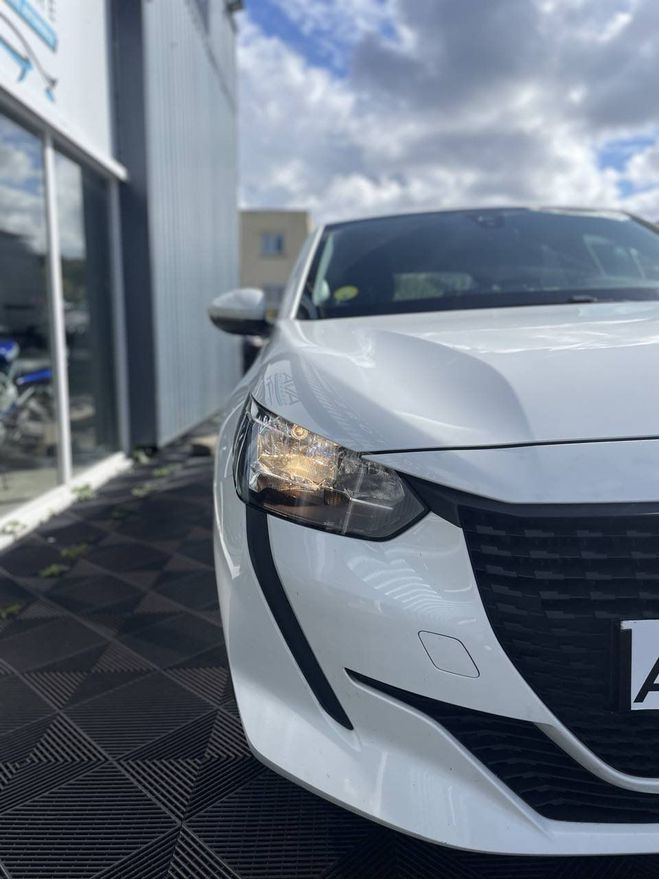 Peugeot 208 II 1.5 BlueHDi 100ch S&S Active Business BLANC de 2021