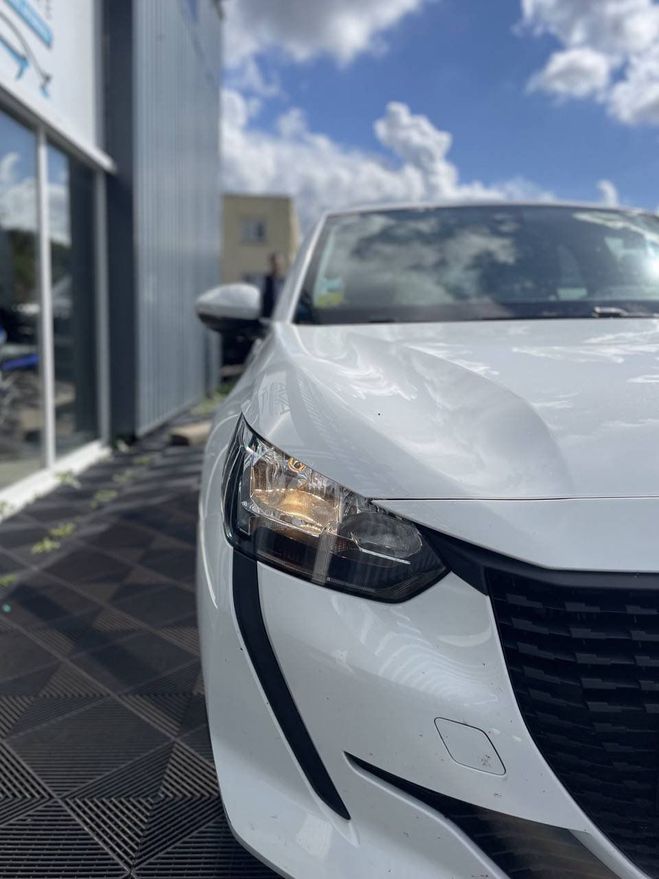 Peugeot 208 II 1.5 BlueHDi 100ch S&S Active Business BLANC de 2021