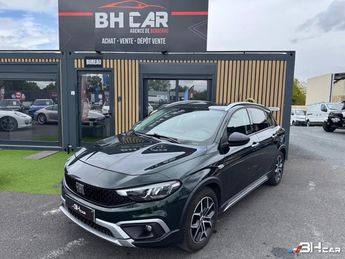  Voir détails -Fiat Tipo CROSS 1.0 FIREFLY T 100ch PLUS START-STO à Bergerac (24)