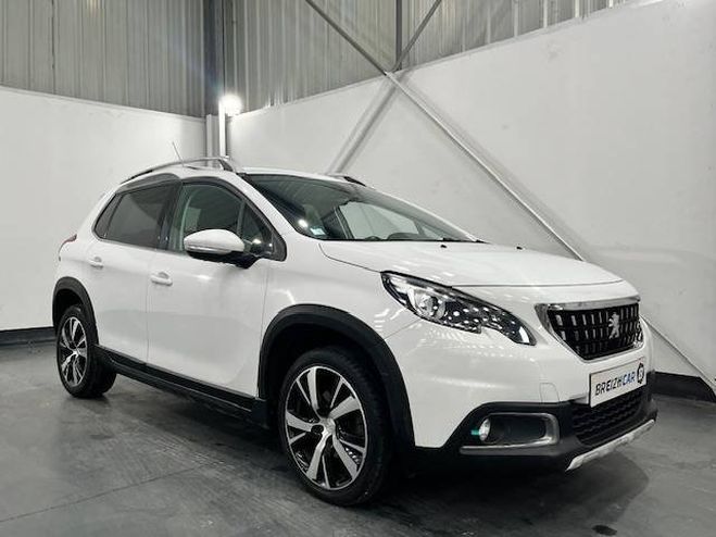 Cliquer pour voir la photo suivante Peugeot 2008 Blue-HDi Allure 120cv INC. de 2019