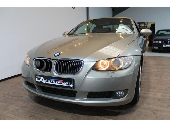 BMW Serie 3 325i Cabriolet Luxe E93 PHASE 1 INCONNU de 2008