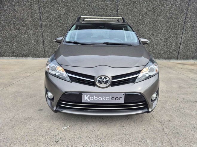 Toyota Verso 1.6 D-4D Comfort--CAMERA--GPS-GARANTIE 1 Gris Mtallis de 