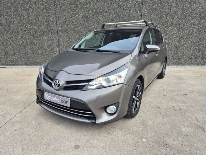 Toyota Verso 1.6 D-4D Comfort--CAMERA--GPS-GARANTIE 1 Gris Mtallis de 