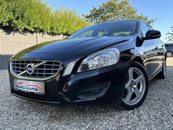  Voir détails -Volvo S60 2.0 D3 Momentum Geartronic CUIR-LED-GPS- à Thulin (73)