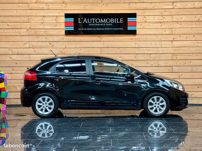 Kia Rio 1.2 85 Motion 5p Noir de 2015