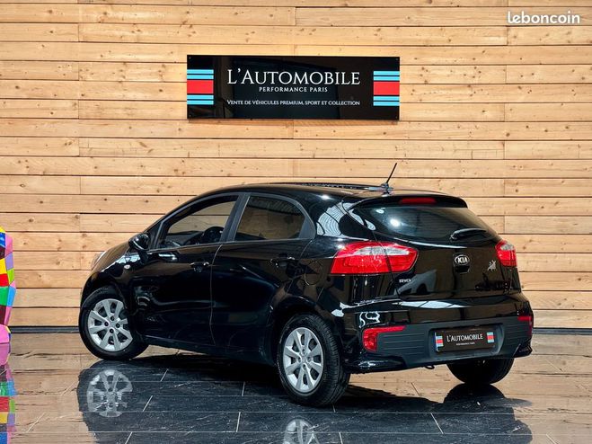 Kia Rio 1.2 85 Motion 5p Noir de 2015