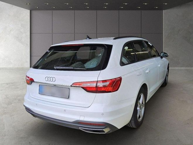 Audi A4 Avant 35 TFSI basis PANO ACC AHK LED Blanc de 