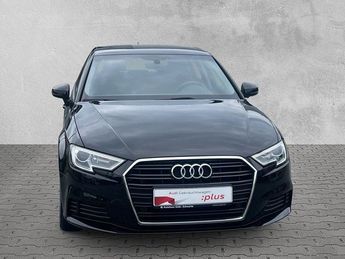  Voir détails -Audi A3 Sportback 30 TFSI LM17 NAVI SHZG TEMP à Leimbach (68)