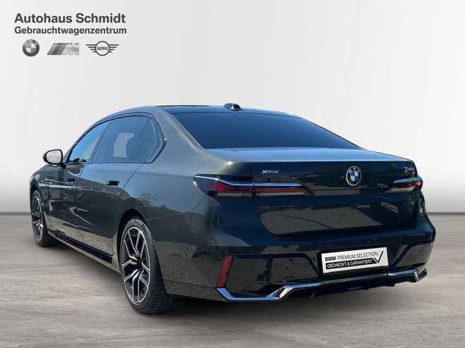 BMW Serie 7 740d xDrive Limousine 827 netto mtl M Gris Mtallique de 