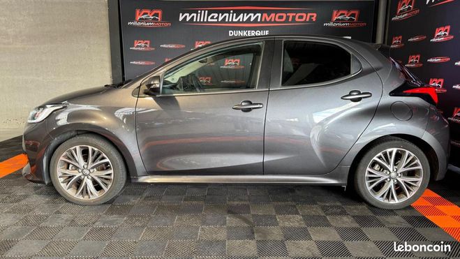 Toyota Yaris iconic hybrid 116 cv bv e-cvt garantie 6 Gris de 2020