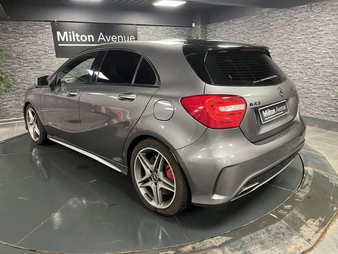 Mercedes Classe A 45 - BV Speedshift DCT AMG 4-Matic Gris de 2015