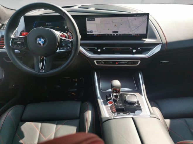 BMW XM Label Red Individual Gris Kreide 748 ch  Gris de 2024