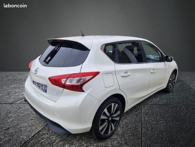 Nissan Pulsar Moteur HS EXPORT ou PRO 2016 Blanc de 2016