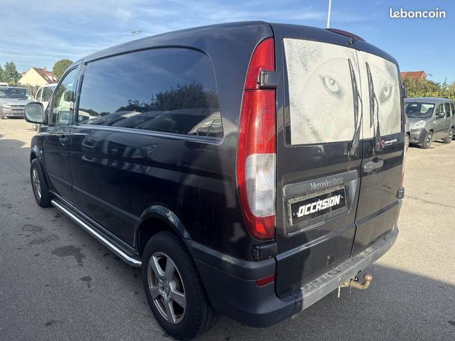 Mercedes Vito FG 115CDI CPACT 2T9 PK CLIM Gris de 2007