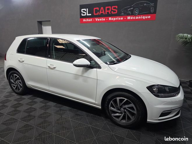 Cliquer pour voir la photo suivante Volkswagen Golf VII 110ch Technology Sound Blanc de 2017