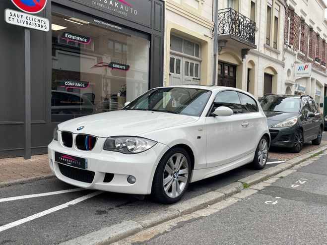 BMW Serie 1 E81 118i 143 ch Sport Design / TOIT OUVR Blanc de 2008