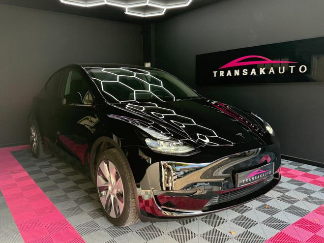 Tesla Model Y Standard RWD / TRES BON ETAT / PNEUS AV  Noir de 2024