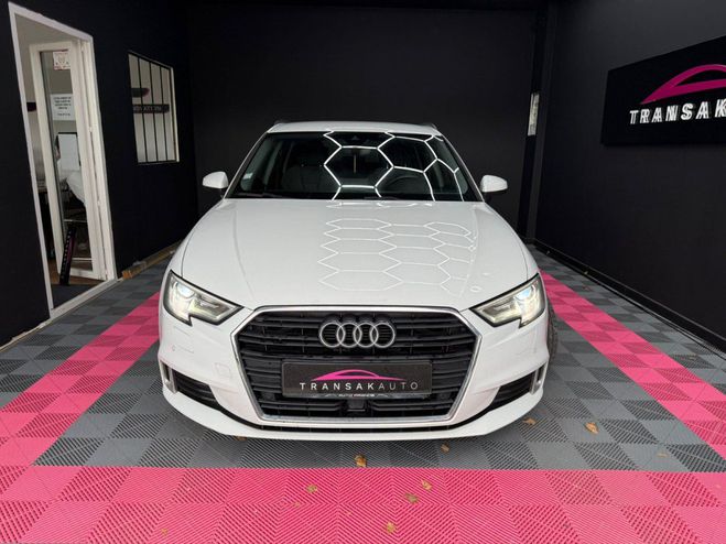 Audi A3 Sportback 2.0 TDI 150 Design Luxe SUIVI  Blanc de 2017