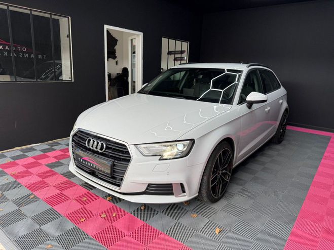 Audi A3 Sportback 2.0 TDI 150 Design Luxe SUIVI  Blanc de 2017