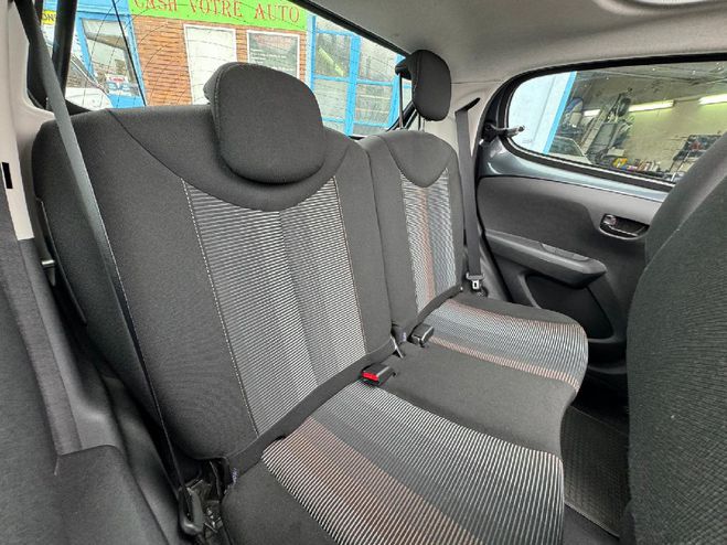 Peugeot 108  1.2 VTi 82ch BVM5 Active TOP! GRIS de 2015