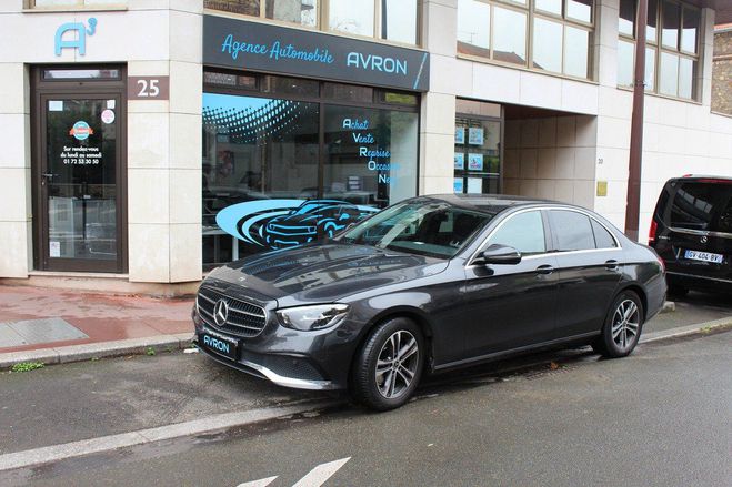 Cliquer pour voir la photo suivante Mercedes Classe E V 200 D AVANTGARDE LINE 9G-TRONIC Gris Métallisé de 2021