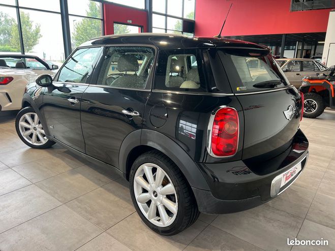 Mini Countryman Mini Countryman d 1.6 16V ALL4 110 CV Noir de 2011