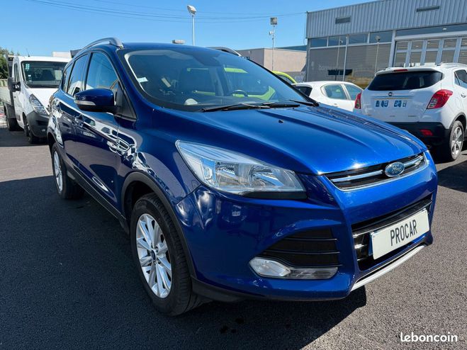 Ford Kuga 2.0 tdci 150 titanium Bleu de 2016