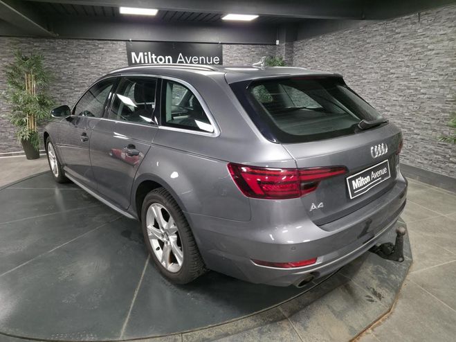 Audi A4 Avant 2.0 TFSI Ultra - 190 - BV S-tronic Gris de 2018