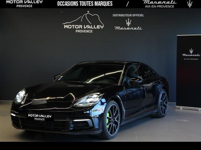 Porsche Panamera 3.0 V6 462ch 4 E-Hybrid Euro6d-T 21cv Noir de 2020