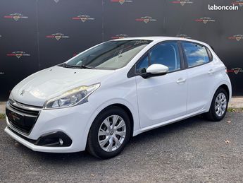  Voir détails -Peugeot 208 1.6 HDI 100CH ACTIVE BUSINESS à Bziers (34)