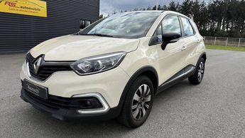  Voir détails -Renault Captur 0.9 TCe 90ch Business - 19 à Quimperl (29)