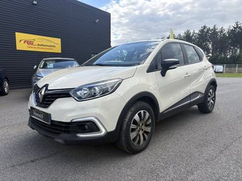  Voir détails -Renault Captur 0.9 TCe 90ch Business - 19 à Quimperl (29)