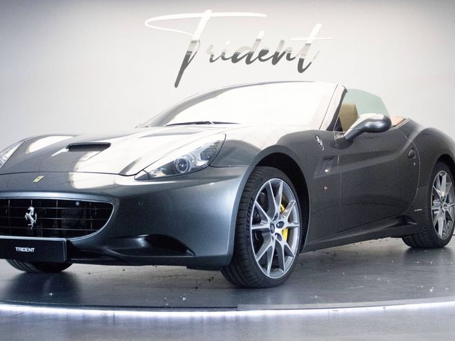 Ferrari California V8 4.3 460ch GRIGIO SILVERSTONE 740 de 2011