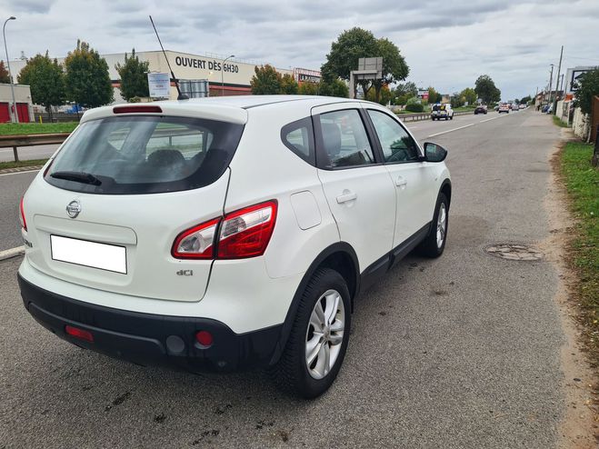 Nissan Qashqai 1.5 dci FACT ET ENTRETIEN Blanc de 2013