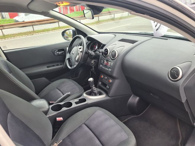 Nissan Qashqai 1.5 dci FACT ET ENTRETIEN Blanc de 2013